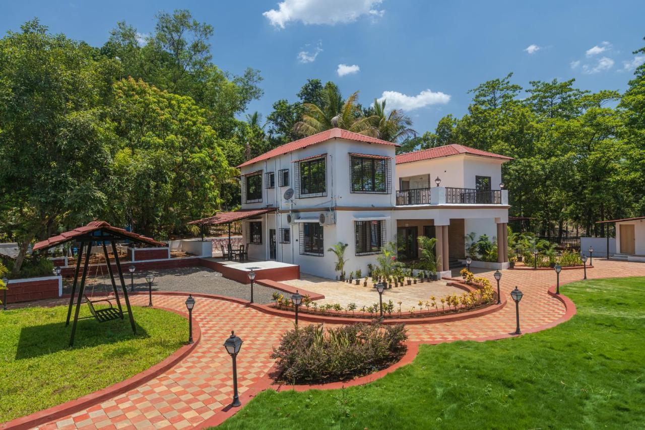 Saffronstays Riverfront Manor, 5-Bdr Pool Villa By Pej River カルジャット エクステリア 写真