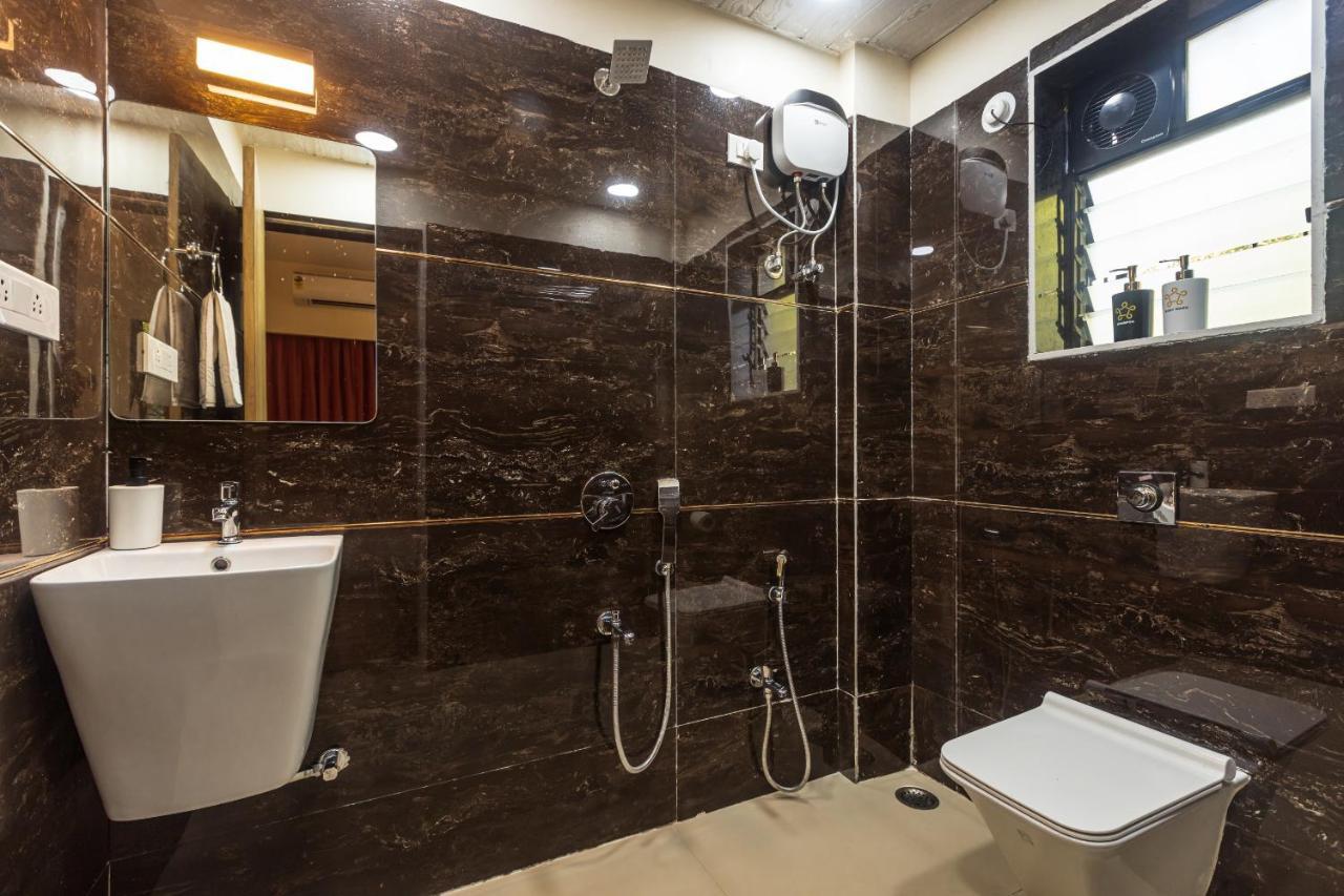 Saffronstays Riverfront Manor, 5-Bdr Pool Villa By Pej River カルジャット エクステリア 写真