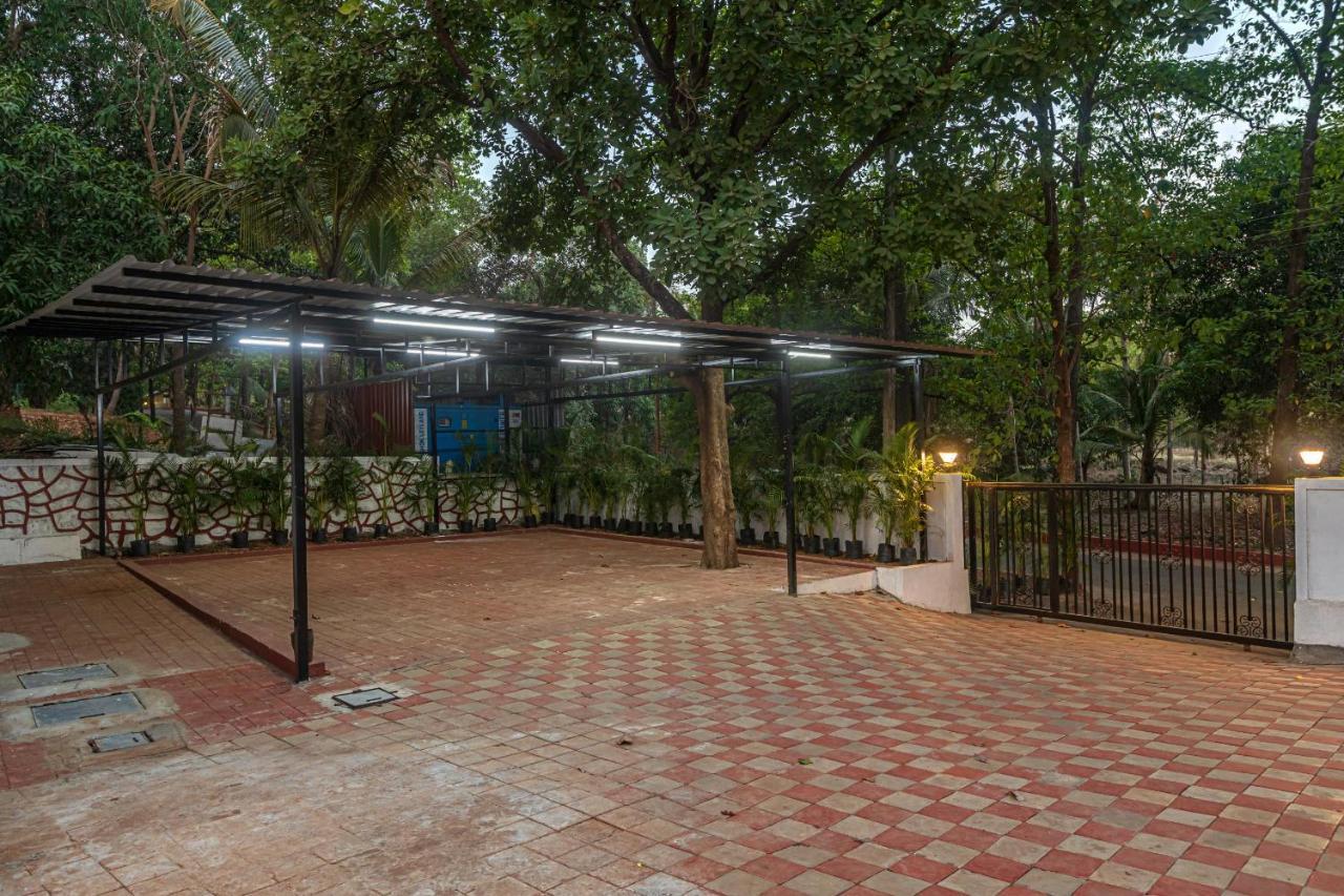 Saffronstays Riverfront Manor, 5-Bdr Pool Villa By Pej River カルジャット エクステリア 写真